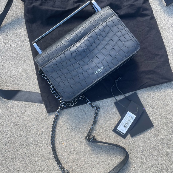 NWT Btokier Lennox Small Croc-Embossed Leather Crossbody in Black - Picture 3 of 8